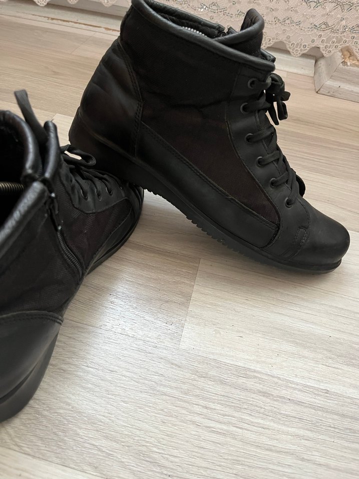 Siyah Deri Erkek bot - Görsel 4