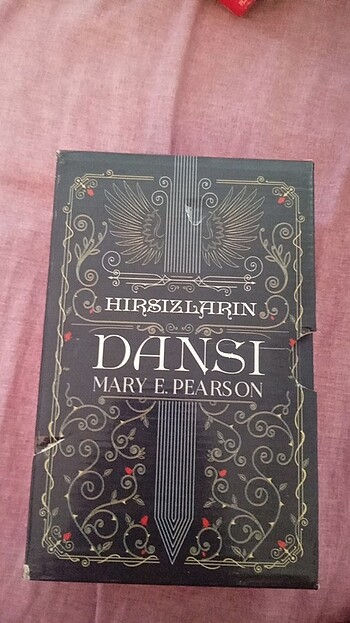 Hırsızların dansı serisi