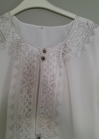 Uzun Kollu Beyaz Nakışlı Kadın Bluz 2parca pantolon