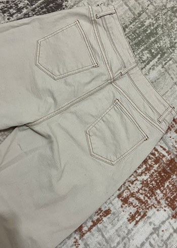 Ekru Yüksek Bel Comfort/Esnek Mom Kesik Paça Jean - Görsel 7