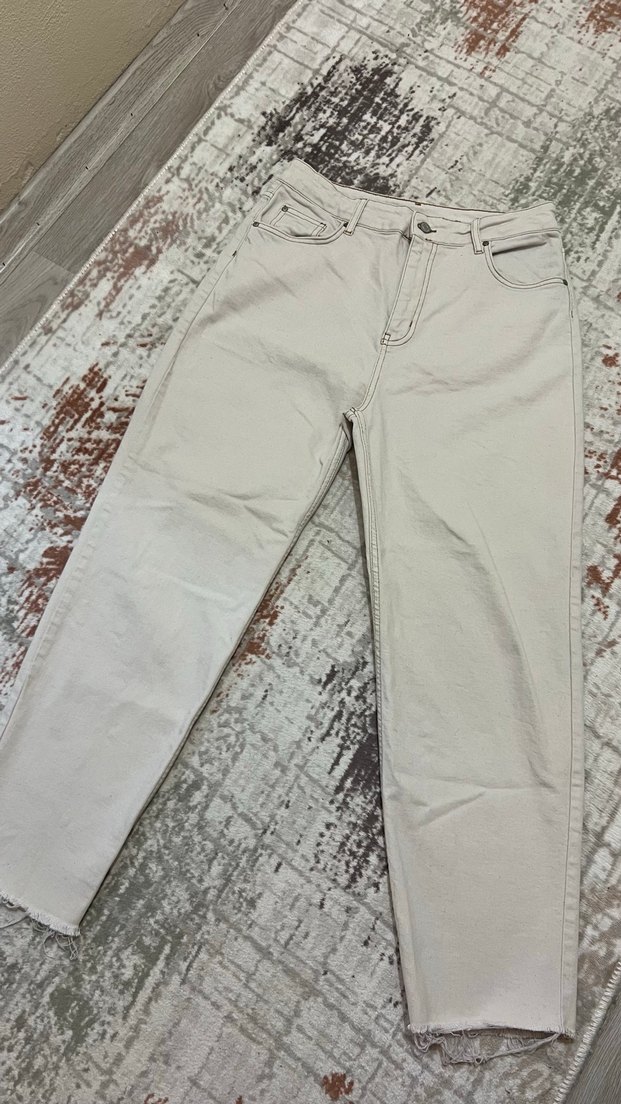 Ekru Yüksek Bel Comfort/Esnek Mom Kesik Paça Jean - Görsel 2