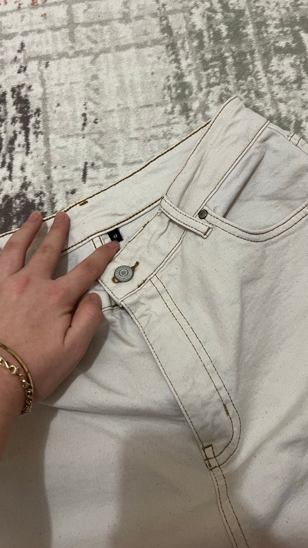 Ekru Yüksek Bel Comfort/Esnek Mom Kesik Paça Jean - Görsel 4