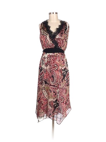 Zara Kısa Elbise %70 İndirimli.