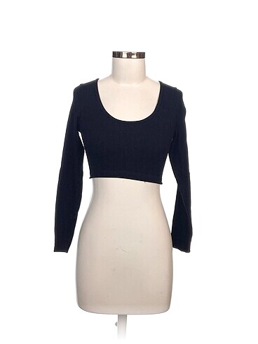 Stradivarius Bluz %70 İndirimli.