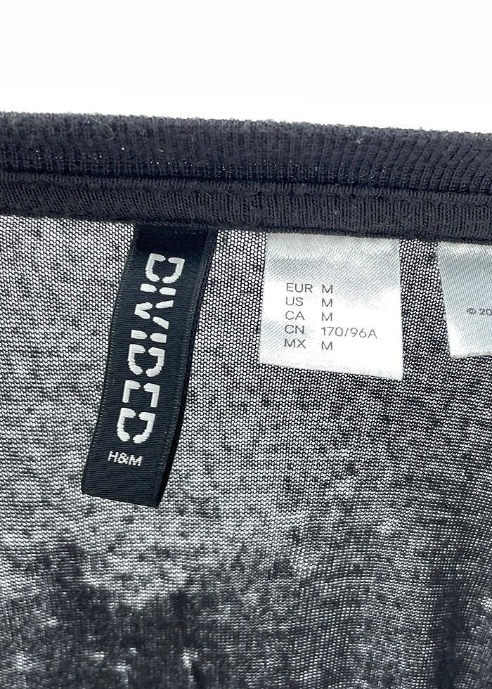 H&M T-shirt %70 İndirimli. - Görsel 4