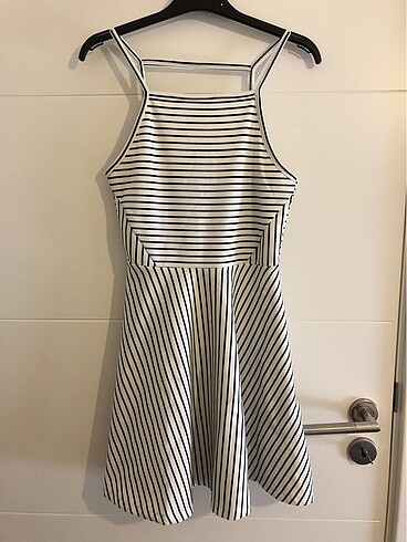 H&M Elbise