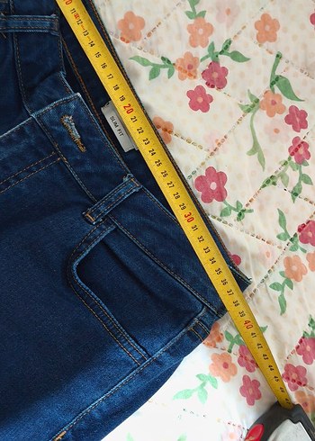 Düğmeli Mavi Kadın Midi Kot Pantolon - Görsel 4