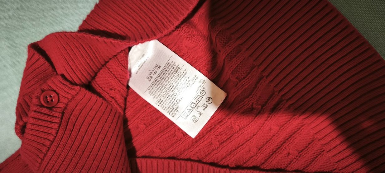 Düğmeli Kırmızı  Hırka - Görsel 3