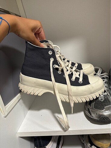 Converse Converse Kalın Tabanlı Gri