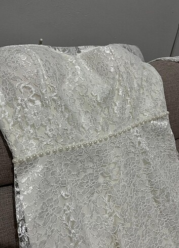 36 Beden ten rengi Renk Nikah Elbisesi