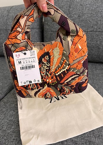 Zara Zara Zincir Detaylı Boncuklu Kadın Çanta