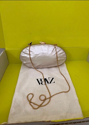 Zara Beyaz Bohem Tarzı Kadın Çanta