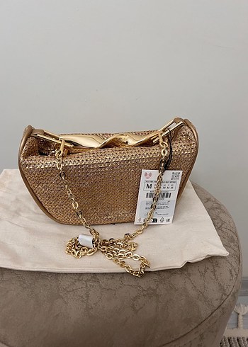 Zara Zara Zincir Detaylı Parlak Altın Kadın Portföy Çanta