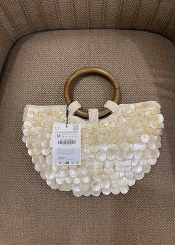 Zara Zara sedefli Boncuk Detaylı Bej Örgü Kadın Çanta