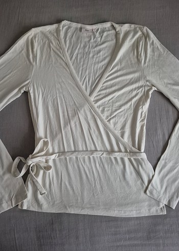 Beyaz V Yaka Uzun Kollu Bağlama Detaylı Bluz - Görsel 7