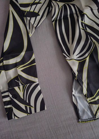 Desenli Kadın Saten Gömlek Uzun Kollu - Görsel 4