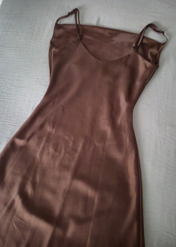 Kahverengi Saten Uzun Elbise - Görsel 5