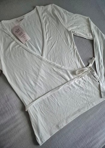 Beyaz V Yaka Uzun Kollu Bluz - Görsel 6