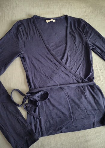 V Yaka Lacivert Bağlama Detaylı Bluz - Görsel 6