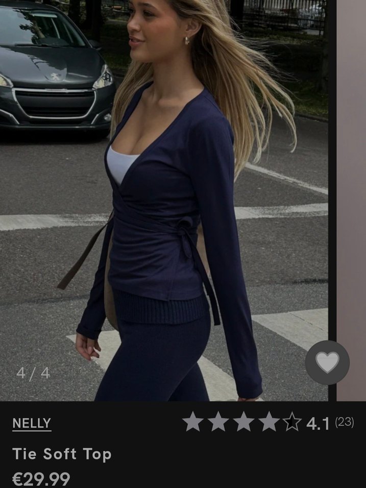 V Yaka Lacivert Bağlama Detaylı Bluz - Görsel 2