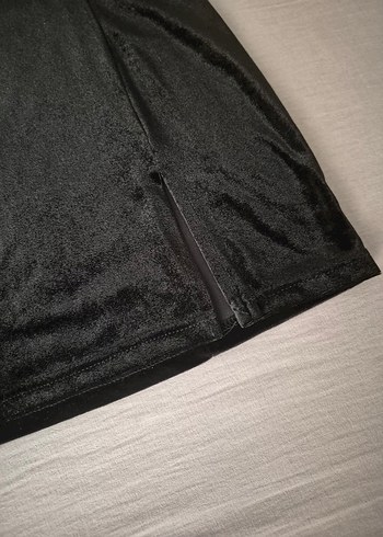 Siyah Uzun Kollu Kadife Elbise - Görsel 4