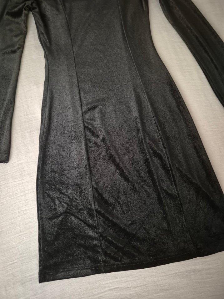 Siyah Uzun Kollu Kadife Elbise - Görsel 5