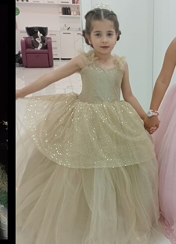 Kız çocuk abiye