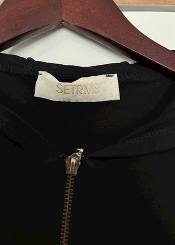 Diğer Kadın Siyah Fermuarlı Uzun Sweatshirt