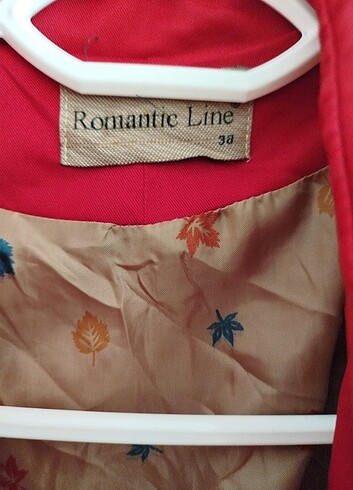m Beden kırmızı Renk Romantic line marka trençkot