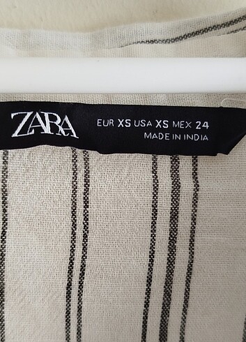 xs Beden Zara marka crop gömlek