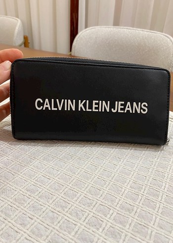 Calvin Klein Jeans Siyah Deri Fermuarlı Cüzdan