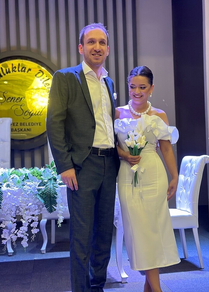 Beyaz elbise - Görsel 2