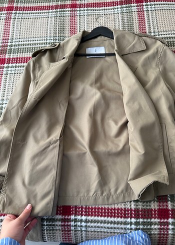 Stradivarius Bej Düğmeli Midi Kadın Trençkot - Görsel 4