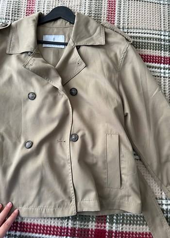 Stradivarius Bej Düğmeli Midi Kadın Trençkot - Görsel 3