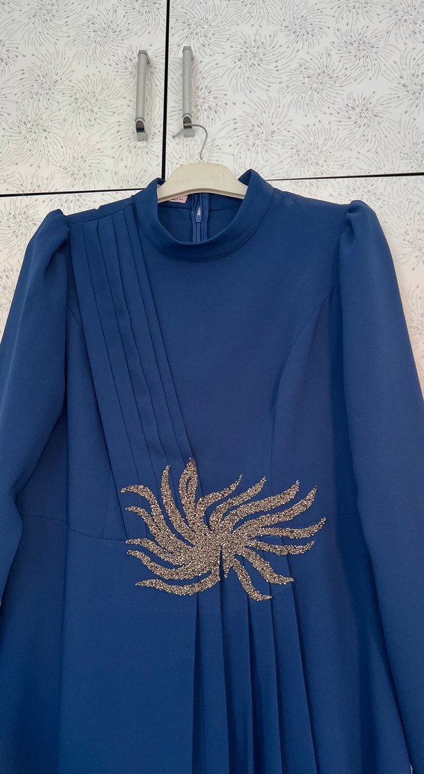 Mavi  İşlemeli Abiye Elbise - Görsel 2