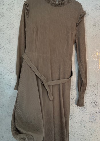 Bej Kemerli Uzun Keten Elbise - Görsel 2