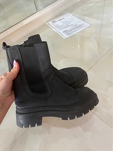 Nine west Bot