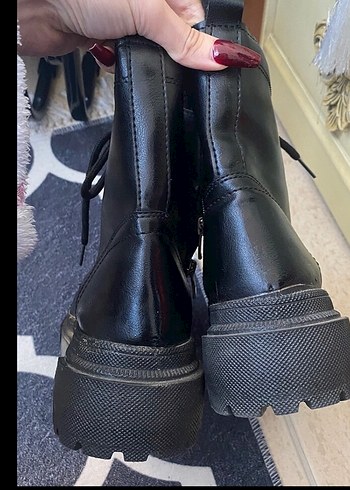 Flo butigo Siyah Kadın Deri Bot - Görsel 4