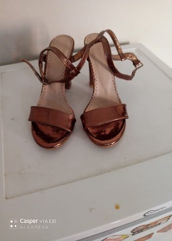 Diger Kahverengi Parlak Deri Stiletto Topuklu Kadın Ayakkabı