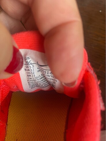 22 Beden pembe Renk Nike ayakkabı