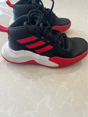 Adidas erkek çocuk ayakkabısı