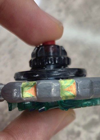Beden Beyblade metal Ray açıklamayı okuyun