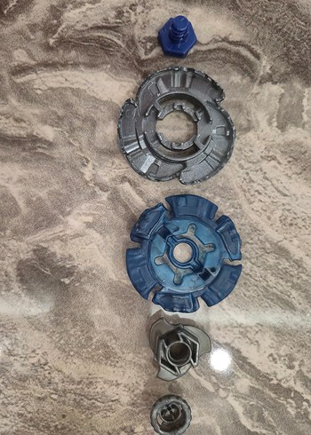 Beden Renk Beyblade metal L drago hasbro açıklamayı okuyun !!