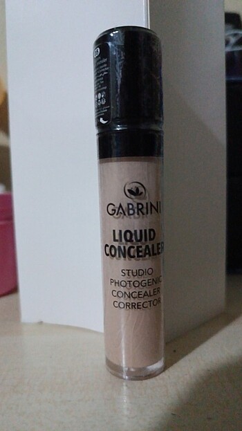 Gabrini Concealer 05