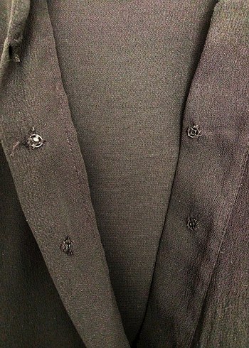 Çıtçıt Düğmeli Siyah Bluz - Görsel 3