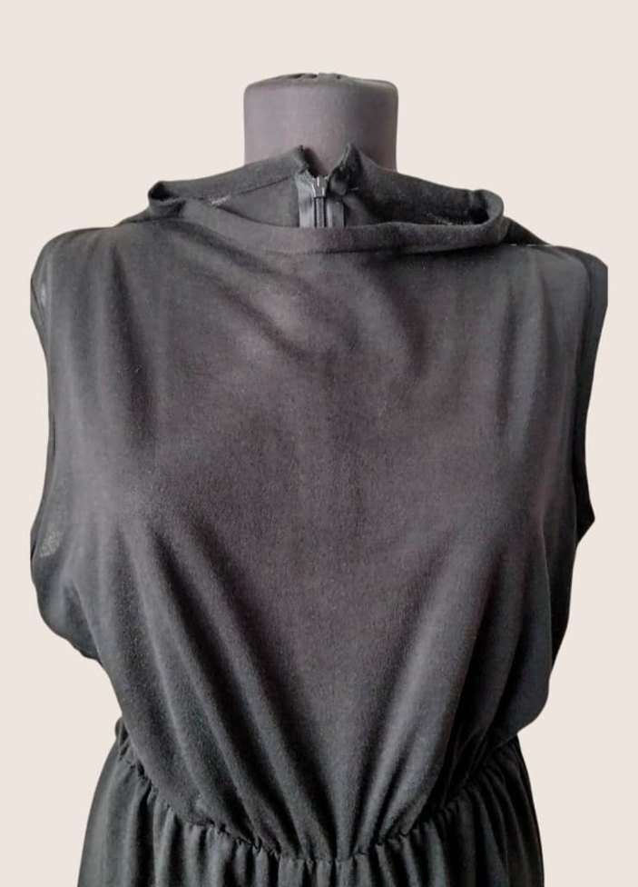 Siyah Kadın Uzun Hırkalı Tulum - Görsel 2