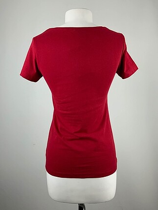 Diğer Diğer T-shirt %70 İndirimli.