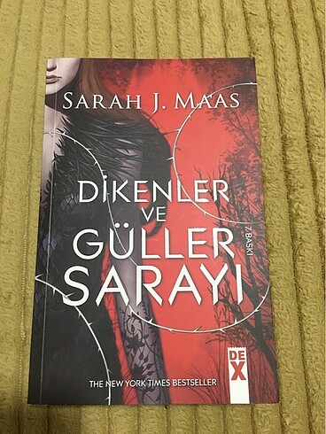 dikenler ve güller sarayı