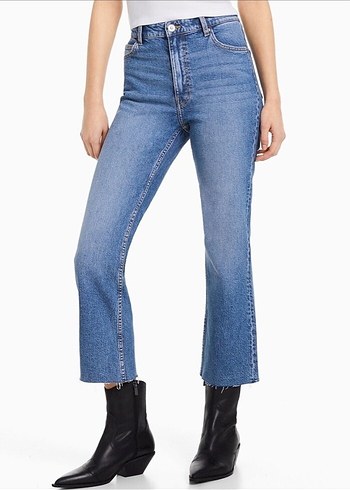 Kadın Lacivert Regular Fit Midi Denim Pantolon