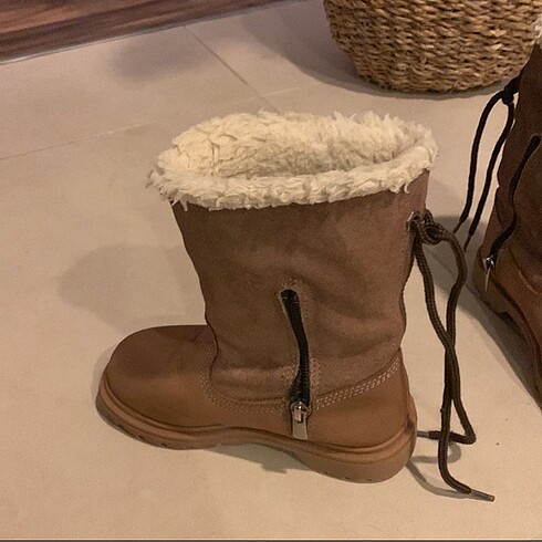 29 Beden camel Renk Cat Bot